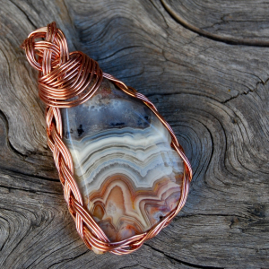 Woven Copper Agate pendant